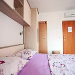 Pezo - With Balcony And Sea View *